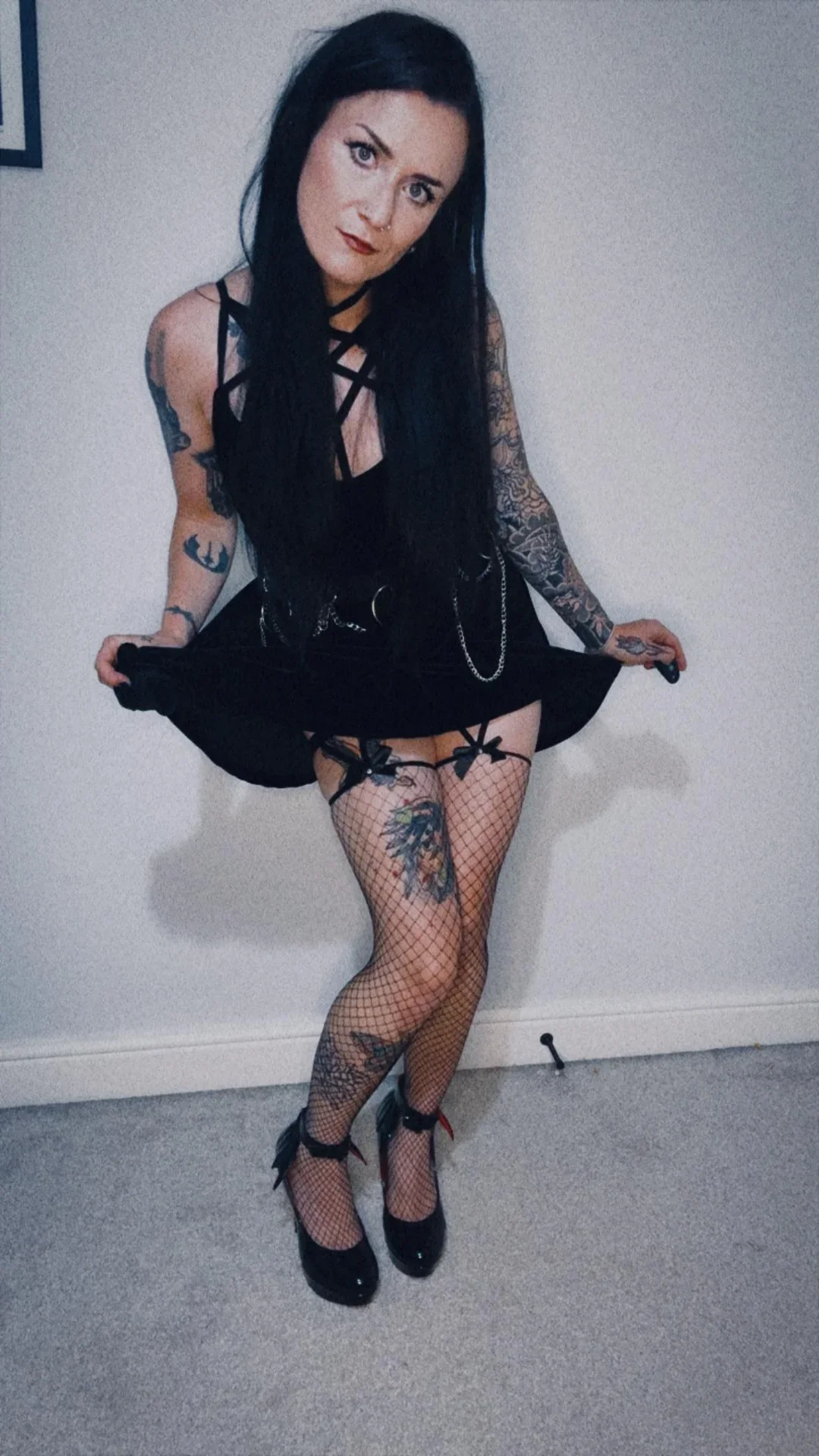 Kira Kurotori OnlyFans photo — ShesWow