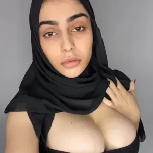 Nouf Khalifa OnlyFans — ShesWow