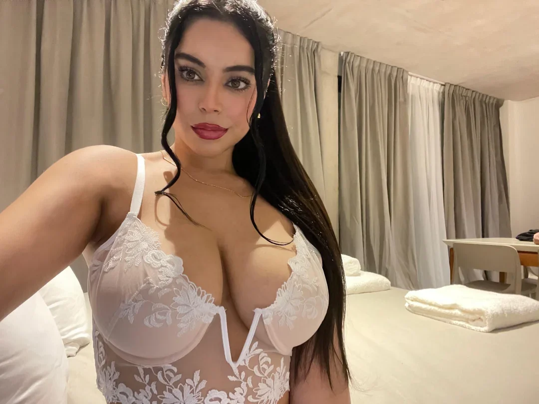 Princess Jasmine OnlyFans — ShesWow