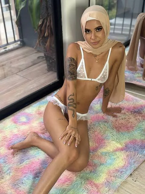 Amira Basheer OnlyFans photo — ShesWow
