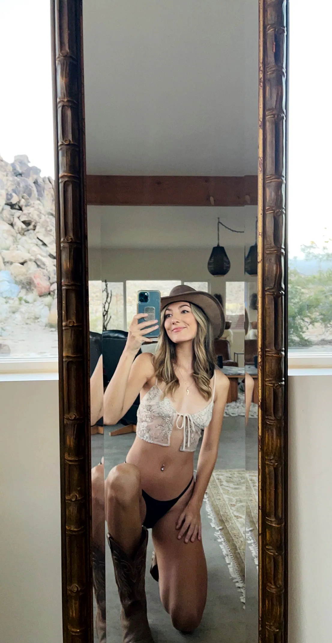 Eva Sky OnlyFans photo — ShesWow