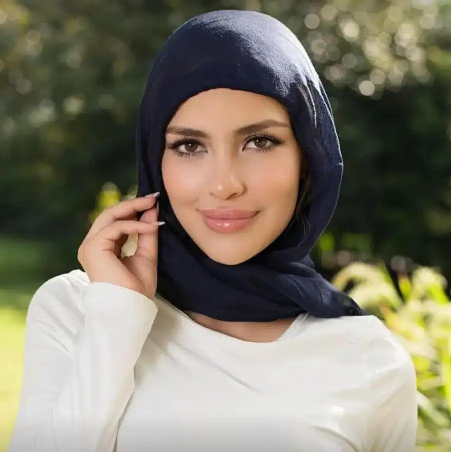 Hessa Khalifa ShesWow