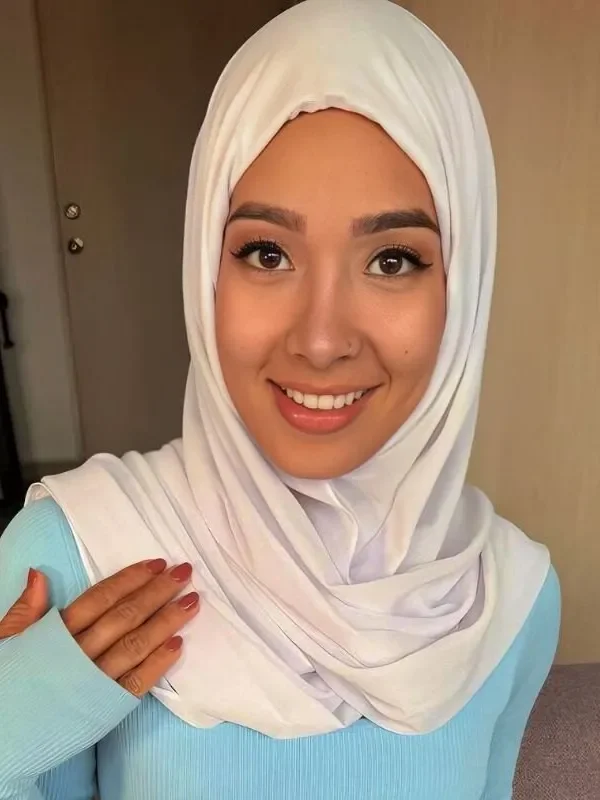 Kamila Nazir OnlyFans photo — ShesWow