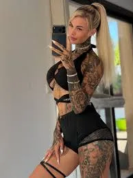 Lina Melon OnlyFans photo — ShesWow