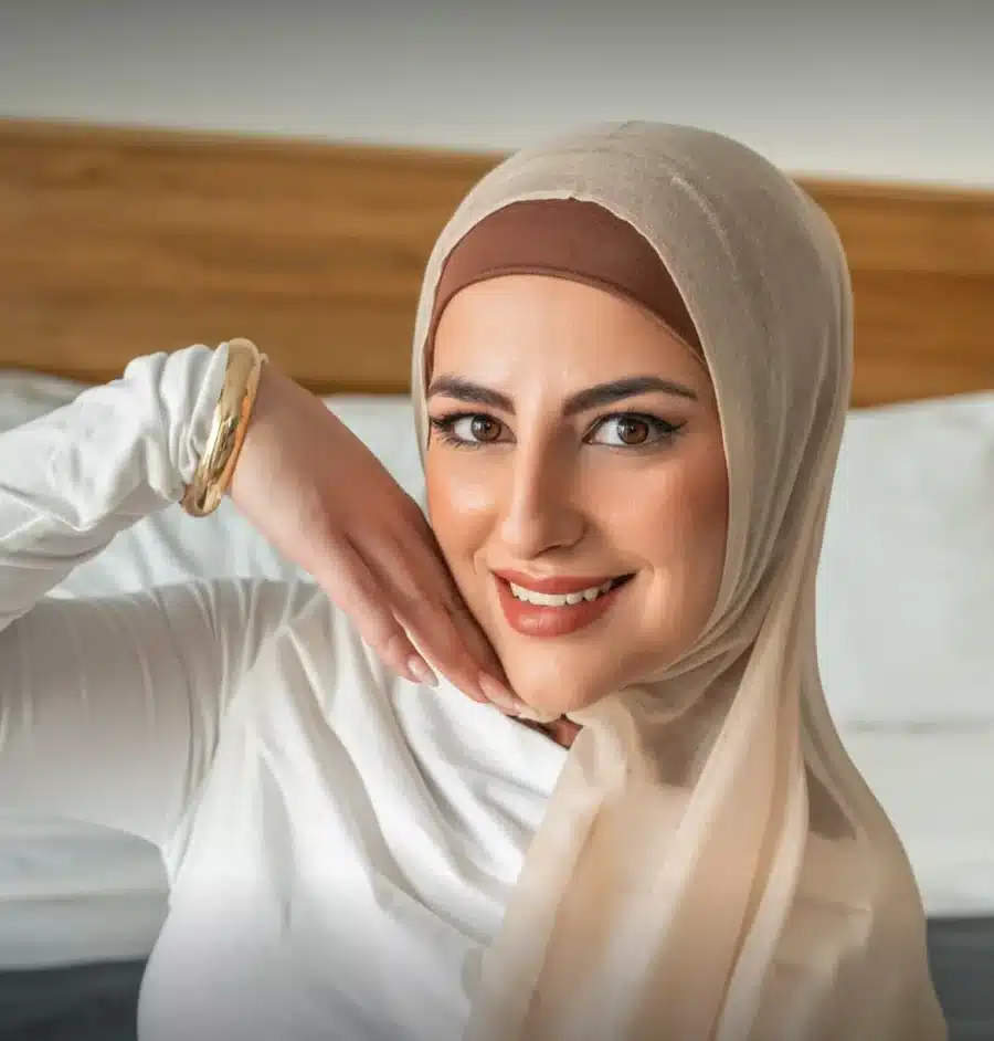 Marita Yara ShesWow