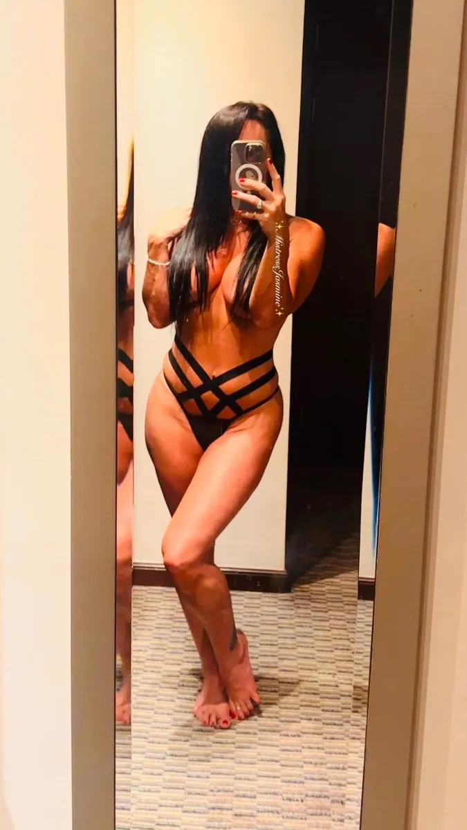 Mistress Harley OnlyFans photo — ShesWow