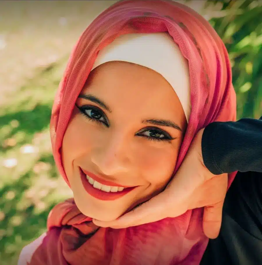 Talia Iman ShesWow