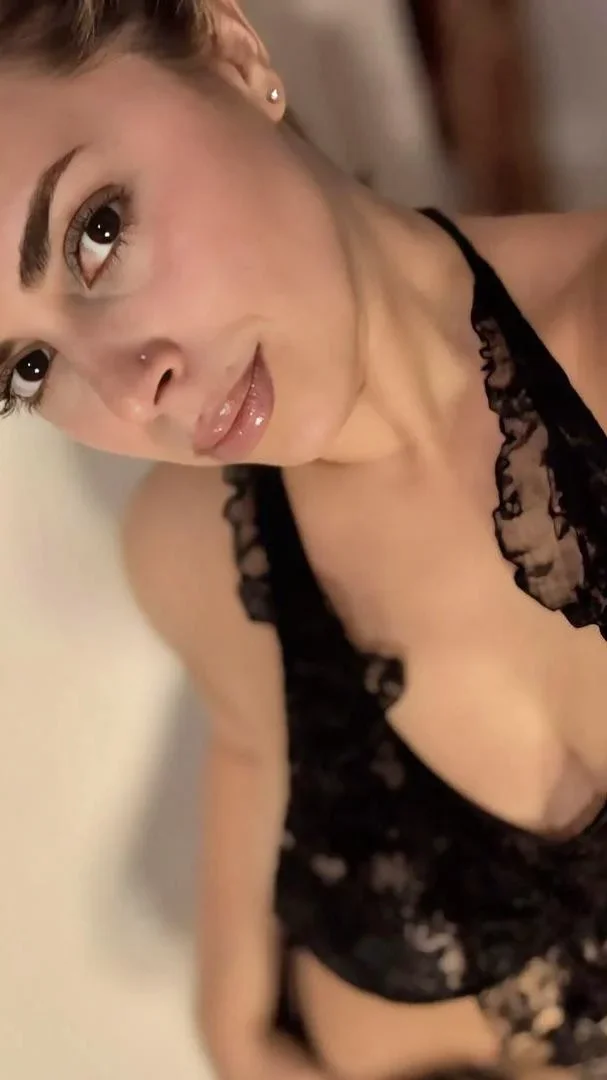 Xrysanthi Nomikou OnlyFans photo — ShesWow